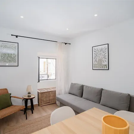 Sunrise, Town Centre Apartamento